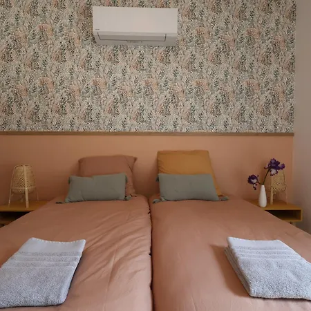 Holiday home La Truffiere Des Collines - Cote Tilleul Genissieux